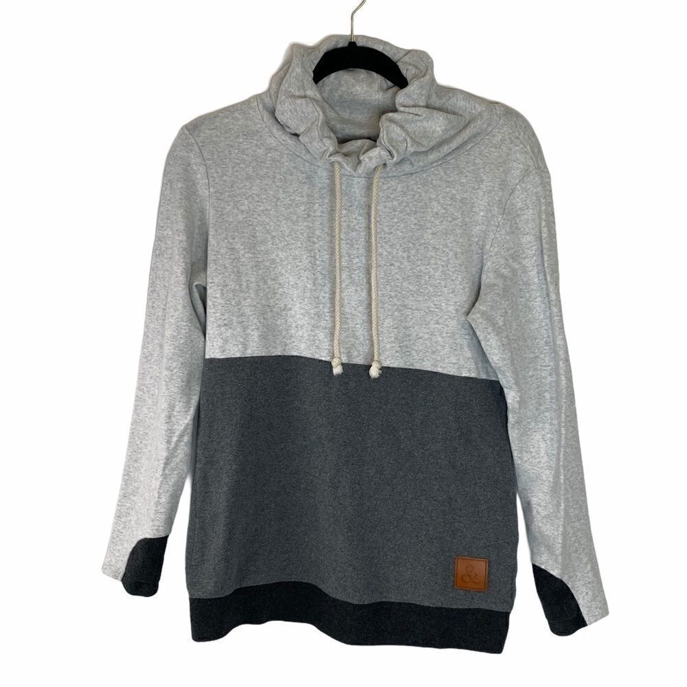 Women's & Ampersand Long Pullover Sweatshirt
